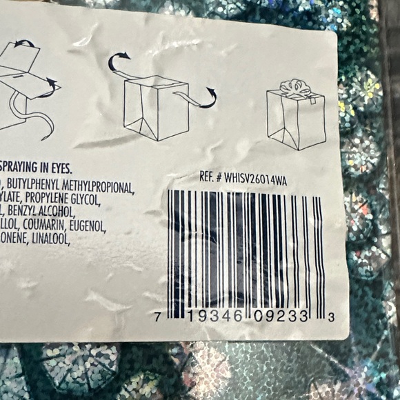 Elizabeth Taylor White Diamonds Eau de Toilette Set 1 fl oz - Picture 2 of 7